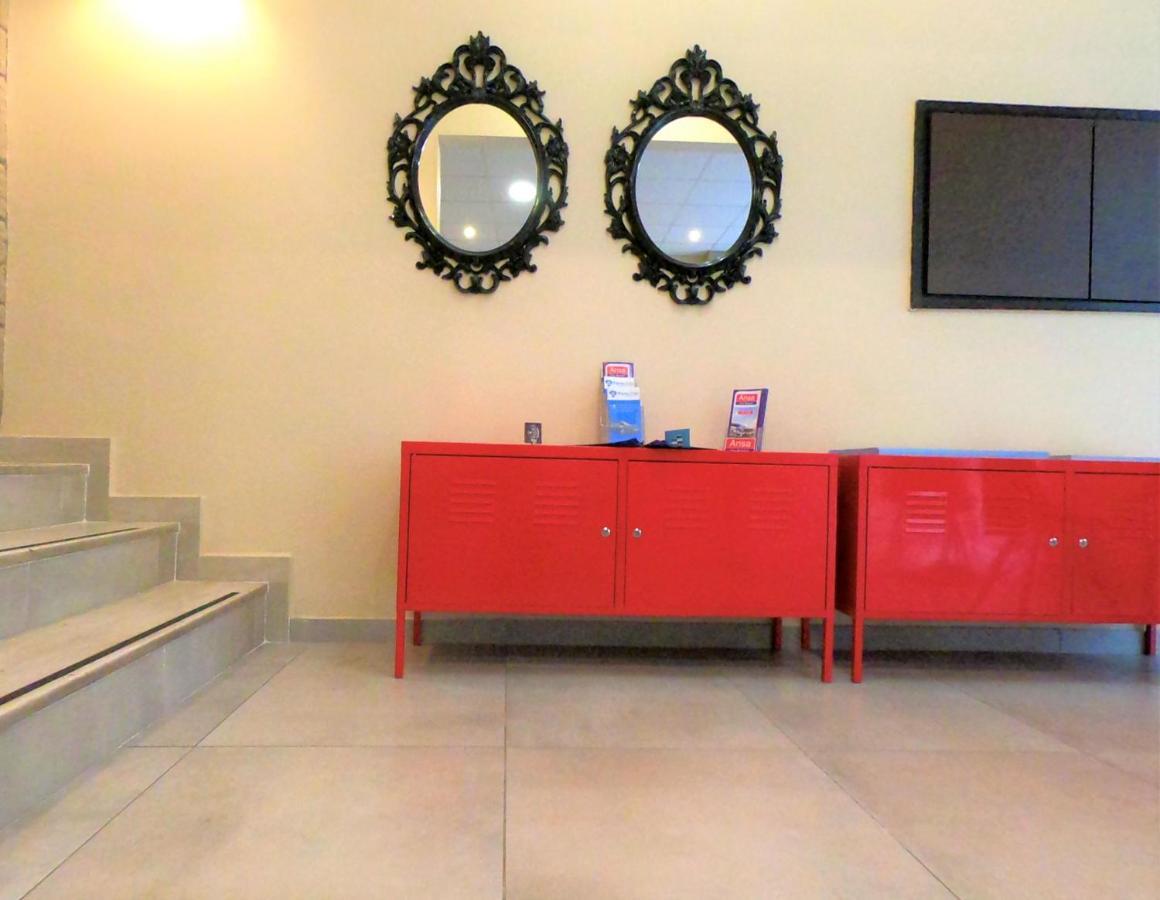 Achillion Hotel Πειραιάς Εξωτερικό φωτογραφία