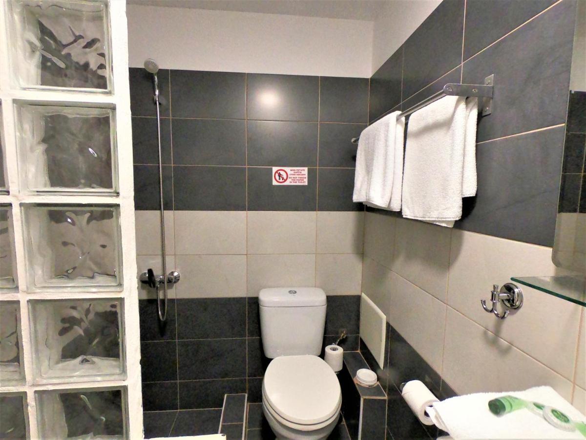 Achillion Hotel Πειραιάς Εξωτερικό φωτογραφία