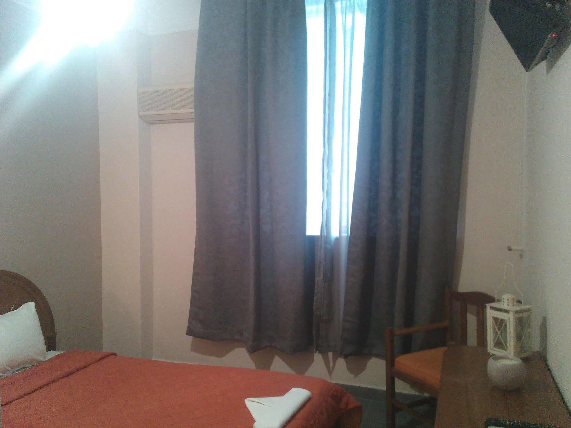 Achillion Hotel Πειραιάς Εξωτερικό φωτογραφία