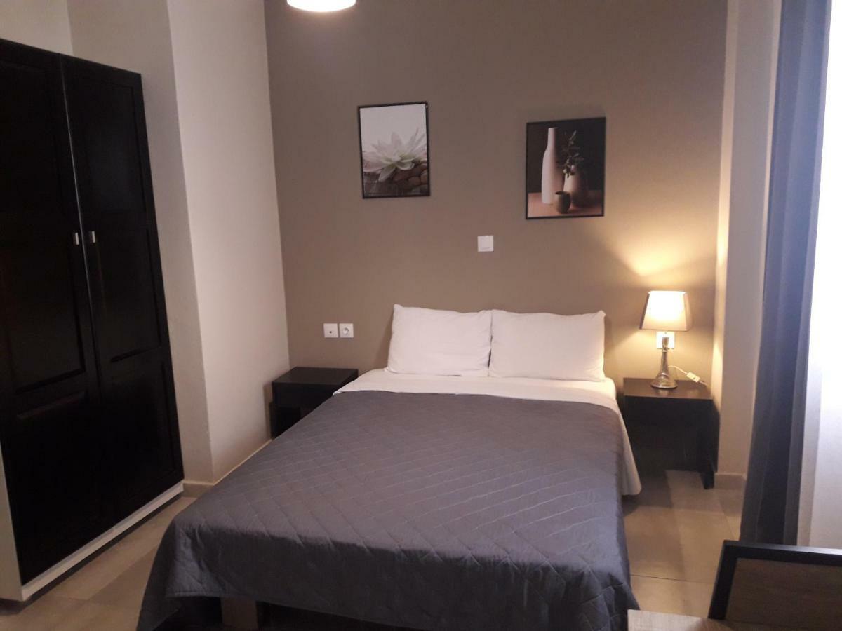 Achillion Hotel Πειραιάς Εξωτερικό φωτογραφία